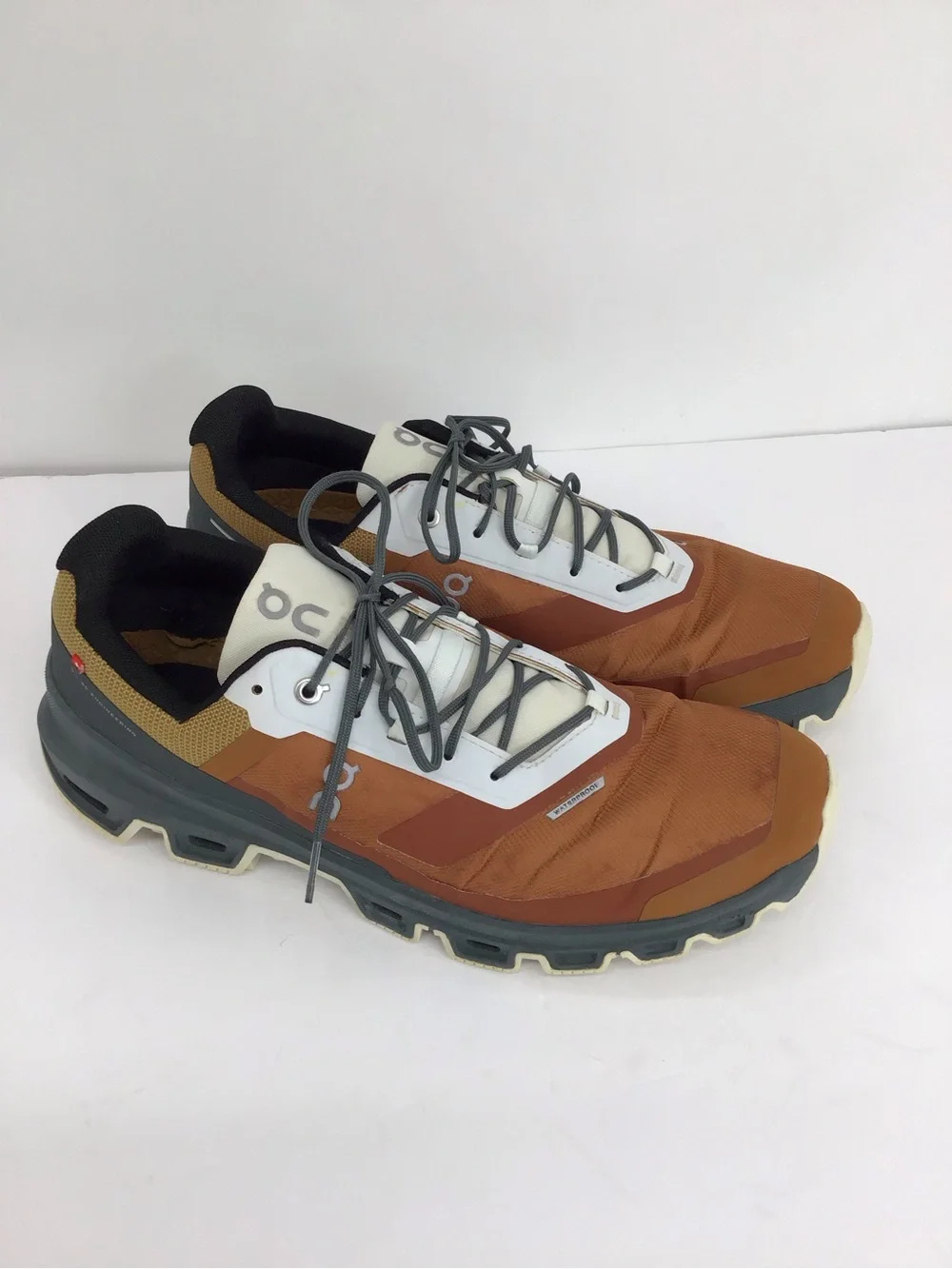 On Cloudventure Men’s Waterproof 3.0 Athletic Sneaker Pecan/Lead Size 11